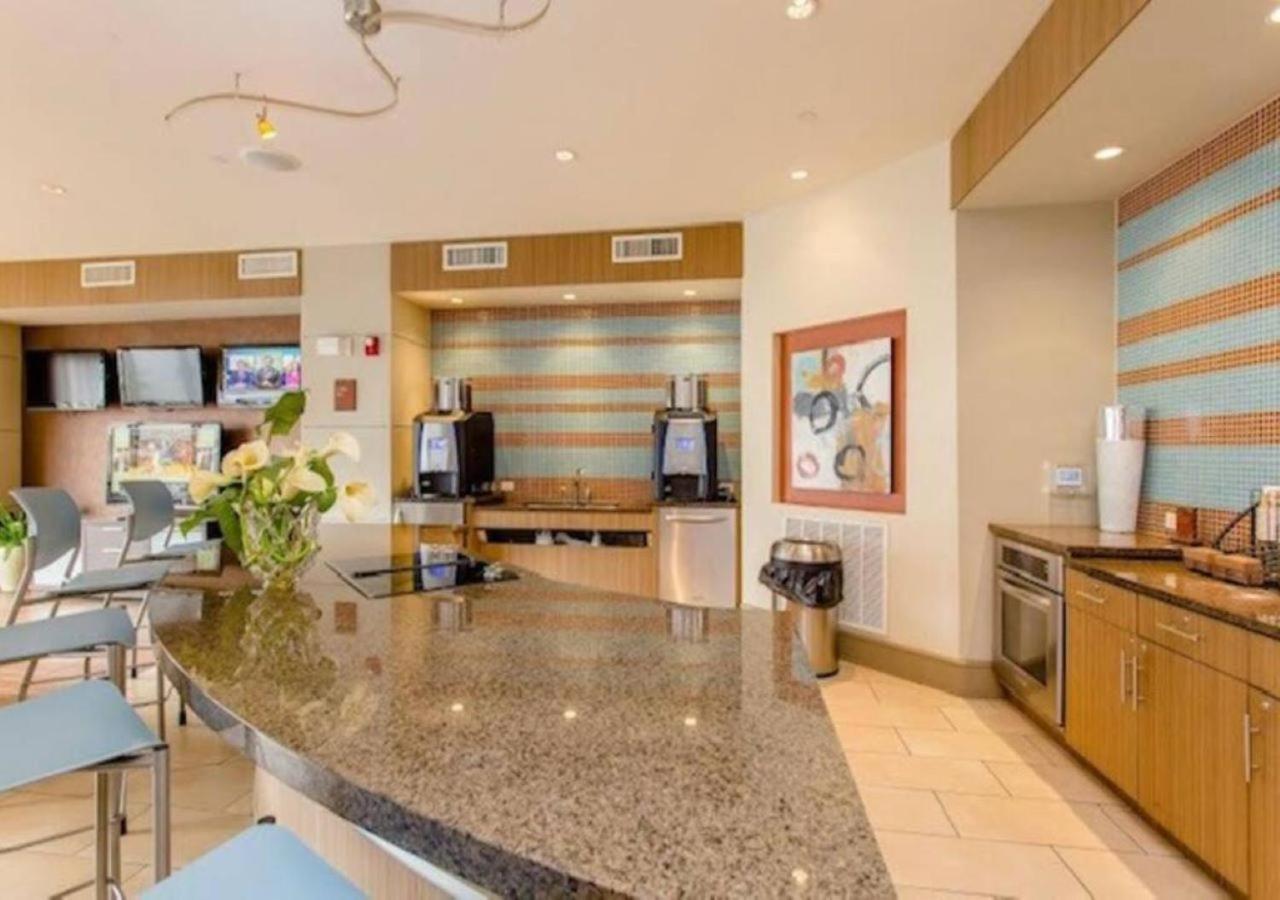 Inviting 2Br - Gym, Pool, Biz Center & Free Parking! Walk 2 Nrg Stadium! Near Med Ctr, Galleria, & Rice Village Хьюстон Экстерьер фото